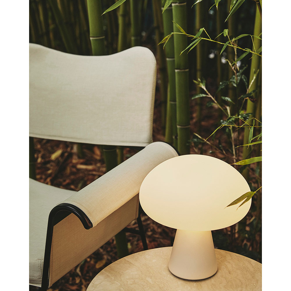 GUBI Tropique Dining Chair クラシックホワイトセミマット / GUBI（グビ） / ガーデンチェア・アウトドアチェア / GUB10066_dt_15.jpg