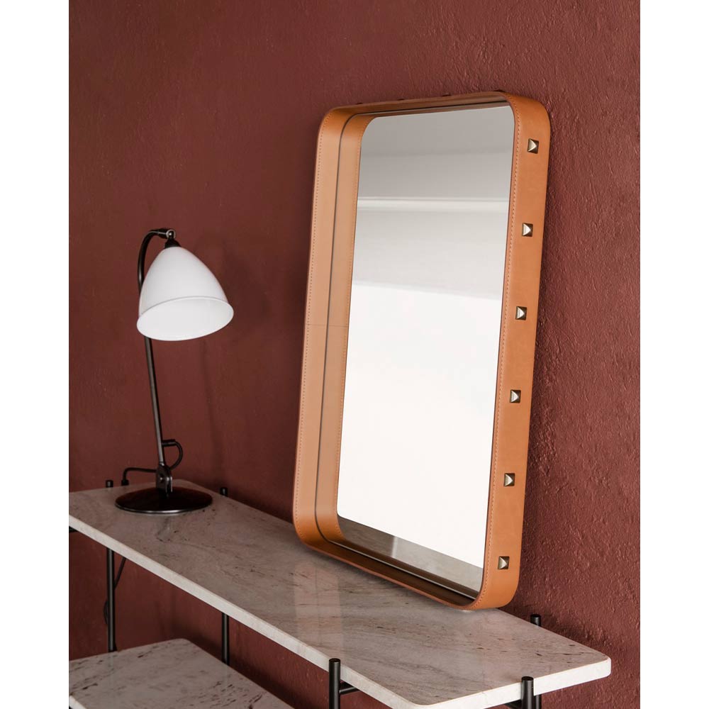GUBI TS Console - 2Racks,  Polished Steel Base / GUBI（グビ） / ラック・ブックシェルフ・マガジンラック・本棚 / GUB10093_dt_02.jpg
