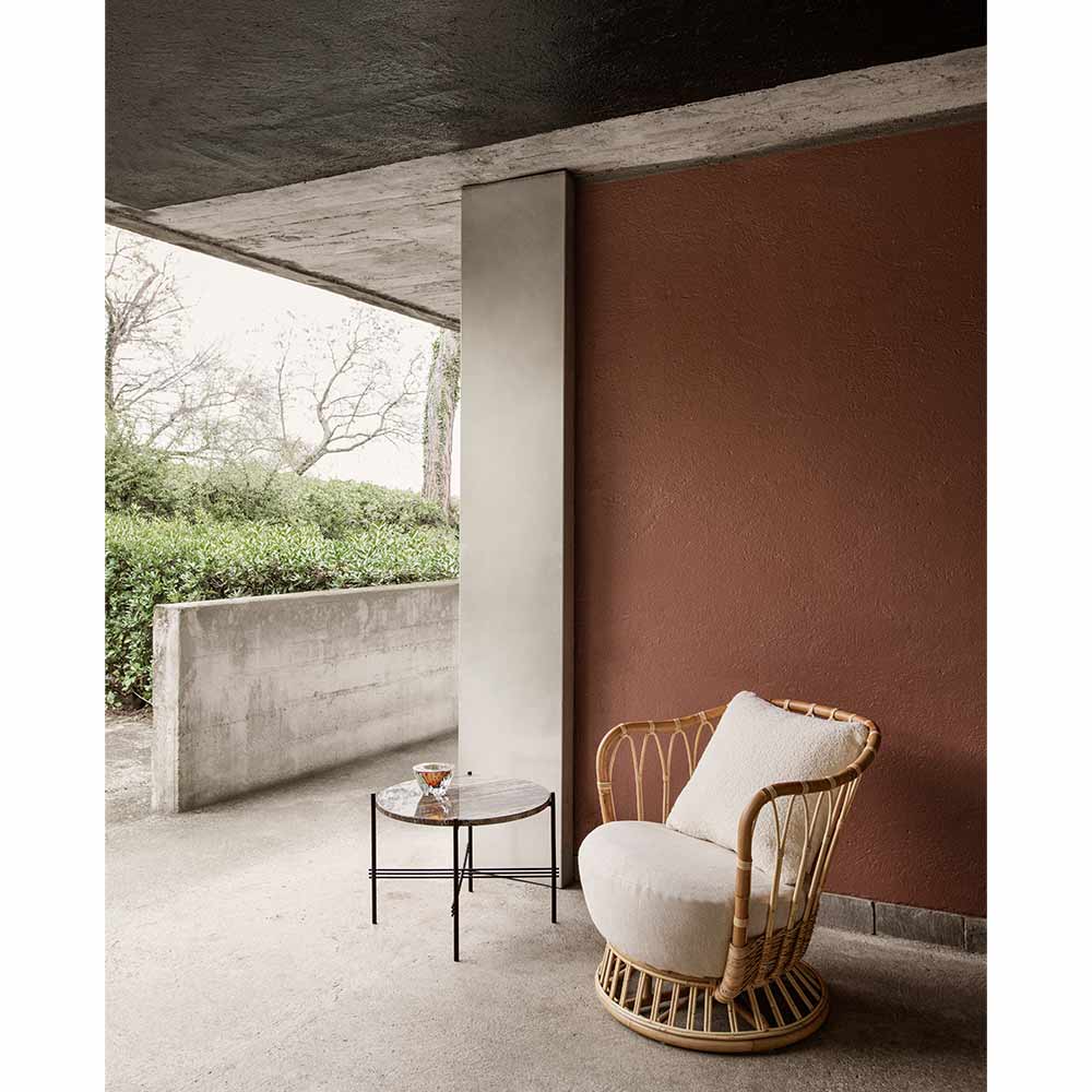 GUBI TS Coffee Table - Round φ550mm,  Black Base / GUBI（グビ） / リビングテーブル・ローテーブル・座卓 / GUB10096_dt_10.jpg