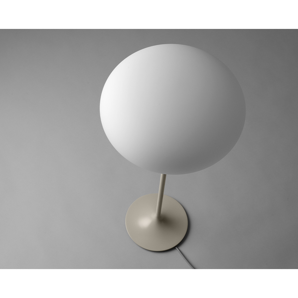 GUBI Stemlite Table Lamp H700 / GUBI（グビ） / スタンドライト・フロアライト・フロアスタンド / GUB10111_dt_02.jpg
