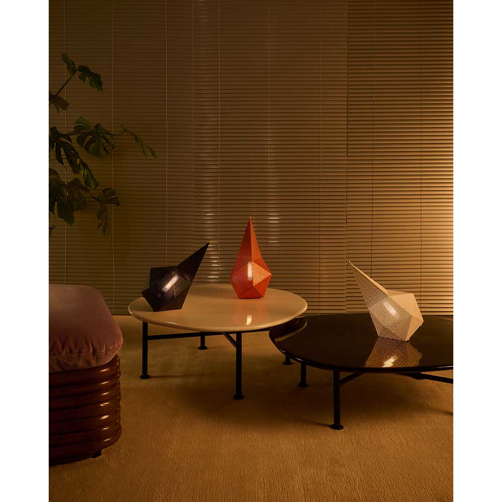 GUBI Carmel Coffee Table - S,  Black Semi-matt / GUBI（グビ） / リビングテーブル・ローテーブル・座卓 / GUB10123_dt_06.jpg