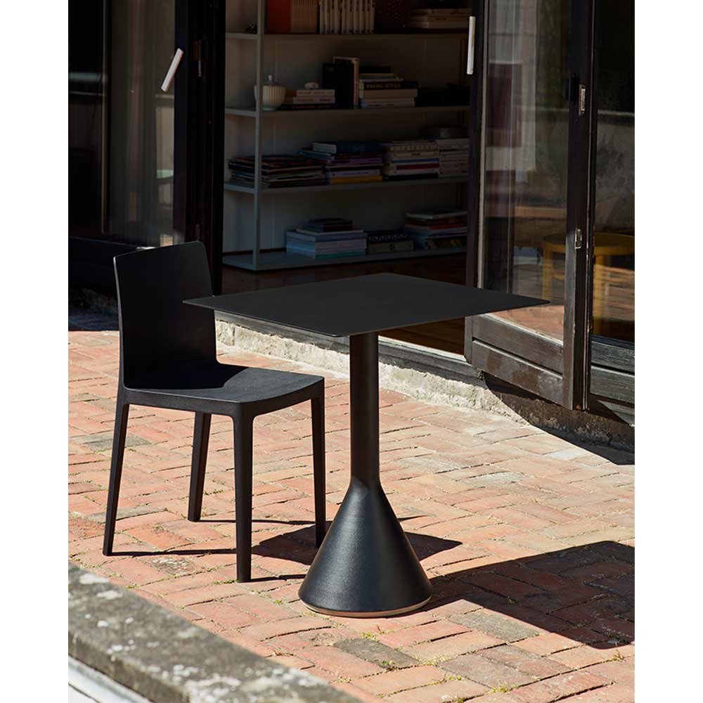 PALISSADE CONE TABLE L65 × W65 × H74 HAY / HAY（ヘイ） / ガーデンテーブル・アウトドアテーブル / HAY10004_dt_03.jpg