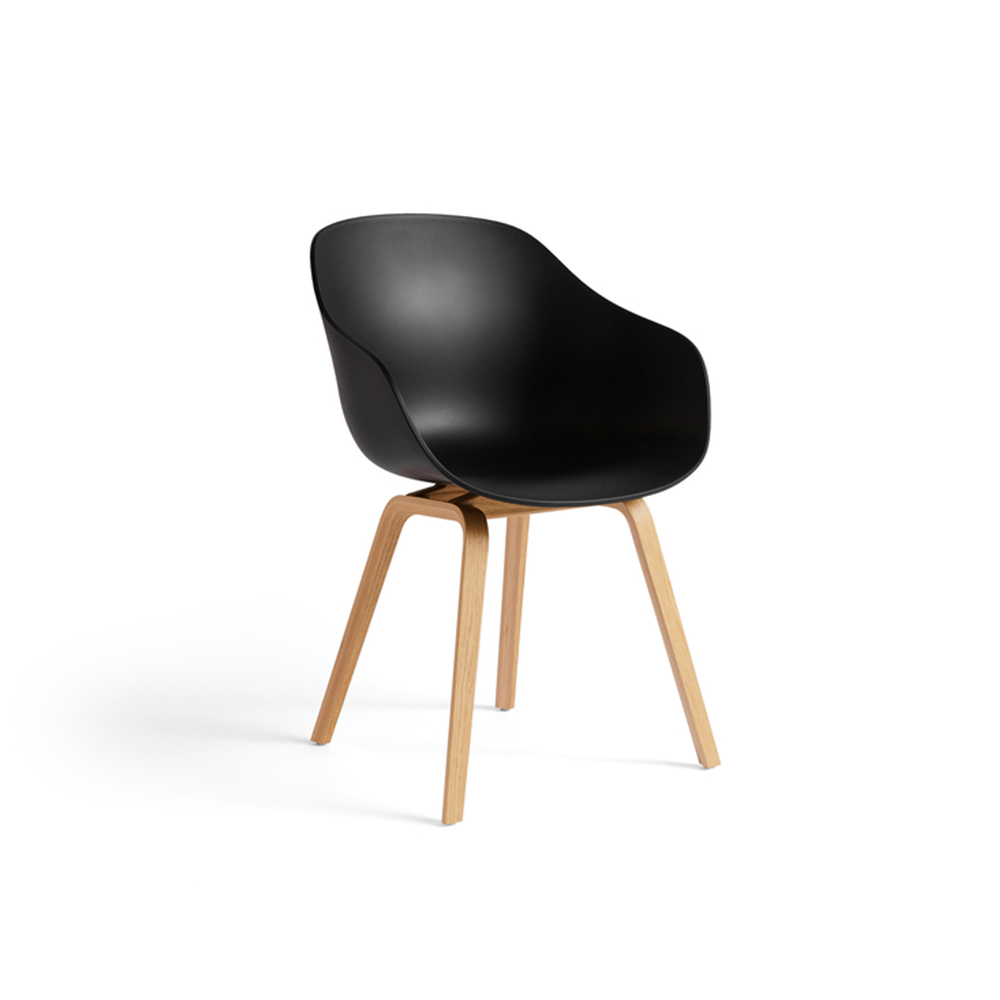 AAC 222 2.0 CHAIR Oak Base HAY / HAY（ヘイ） / ダイニングチェア / HAY10035BLK_ma.jpg