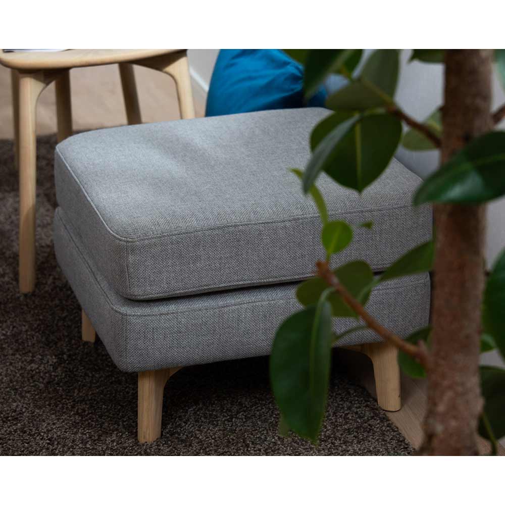 PISOLINO Stool Square NA-R Mode HIRATA CHAIR COLLECTION / HIRATA CHAIR COLLECTION（ヒラタ チェア コレクション） / スツール / HCC10127_dt_04.jpg