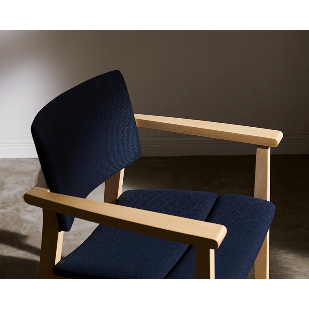 TOPO Arm Chair NA-R Merit HIRATA CHAIR COLLECTION / HIRATA CHAIR COLLECTION（ヒラタ チェア コレクション） / ダイニングチェア / HCC10440_dt_01.jpg