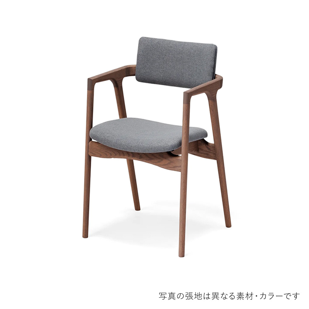 CAPRA Arm Chair MBR Twill HIRATA CHAIR COLLECTION / HIRATA CHAIR COLLECTION（ヒラタ チェア コレクション） / ダイニングチェア / HCC10446RED_ma.jpg