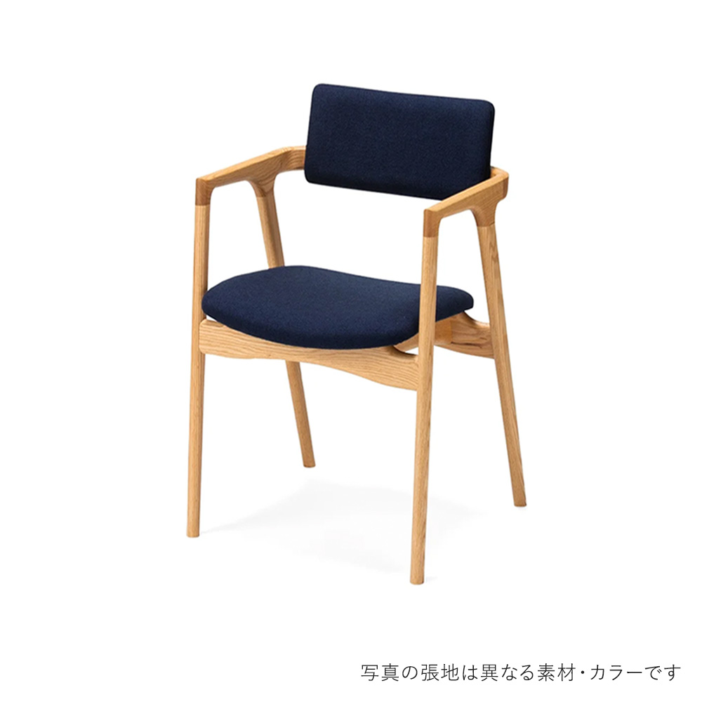CAPRA Arm Chair NA-R Twill HIRATA CHAIR COLLECTION / HIRATA CHAIR COLLECTION（ヒラタ チェア コレクション） / ダイニングチェア / HCC10447BLU_ma.jpg