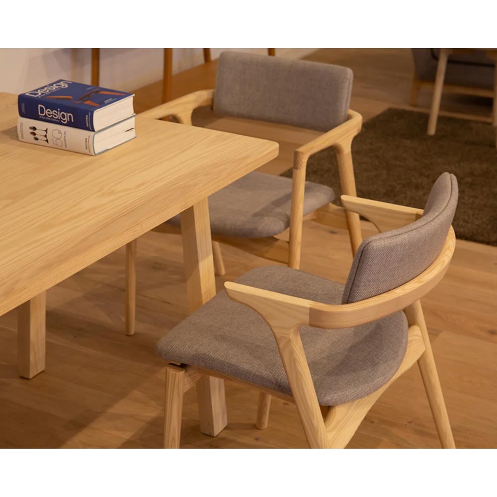 CAPRA Half Arm Chair JBK Twill HIRATA CHAIR COLLECTION / HIRATA CHAIR COLLECTION（ヒラタ チェア コレクション） / ダイニングチェア / HCC10461_dt_01.jpg