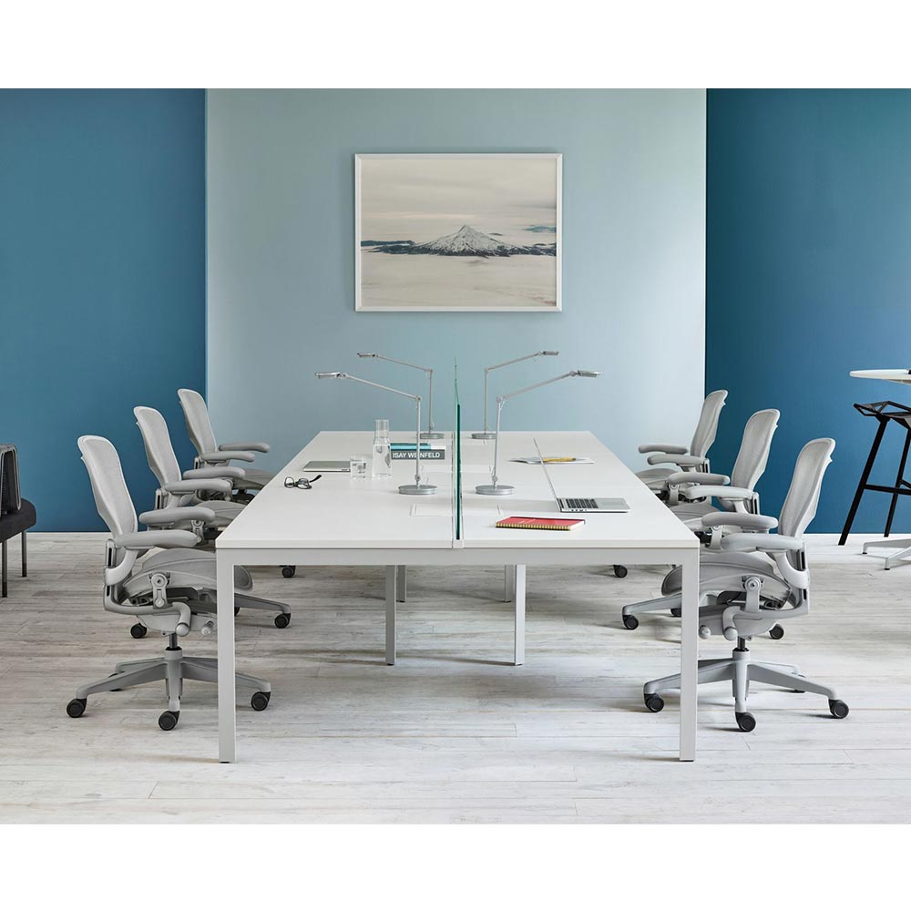 Aeron Chair Remastered B(Medium) 硬床/カーペット用キャスター / Herman Miller（ハーマンミラー） / 高機能チェア / HER10035_dt_17.jpg