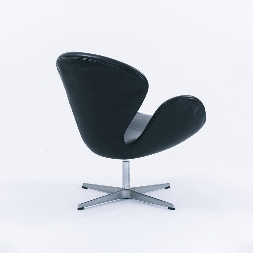 Arne Jacobsen｜Swan Chair｜FRITZ HANSEN / haluta（ハルタ） / ラウンジチェア / HLT20033_dt_04.jpg