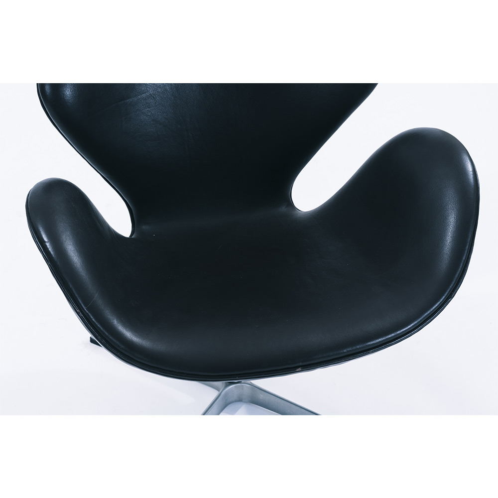 Arne Jacobsen｜Swan Chair｜FRITZ HANSEN / haluta（ハルタ） / ラウンジチェア / HLT20033_dt_06.jpg