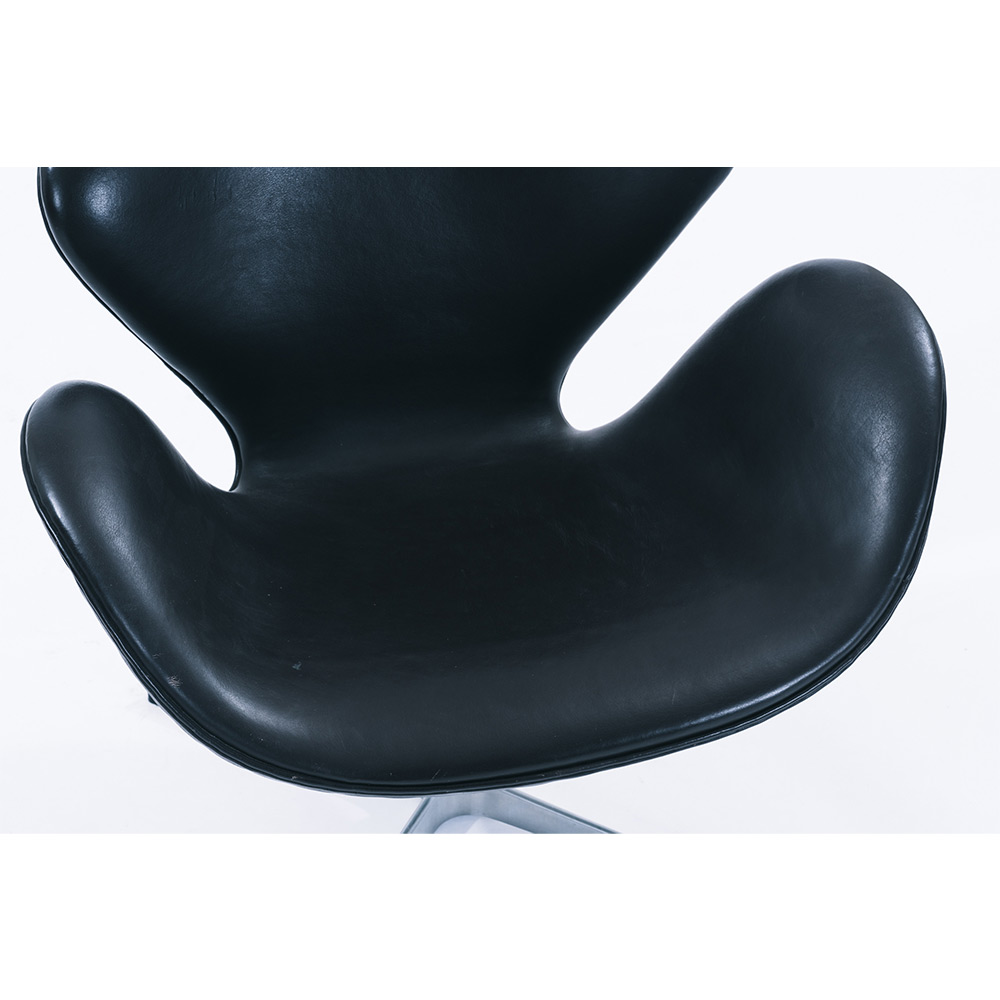Arne Jacobsen｜Swan Chair｜FRITZ HANSEN / haluta（ハルタ） / ラウンジチェア / HLT20034_dt_06.jpg