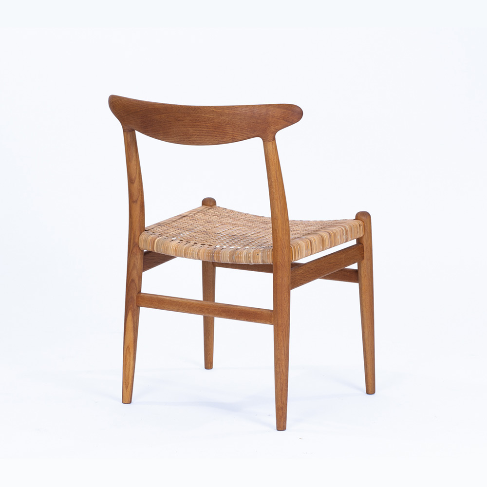Hans J Wegner ｜W2 dining chair｜C.M.Madsen / haluta（ハルタ） / ダイニングチェア / HLT20044_dt_02.jpg