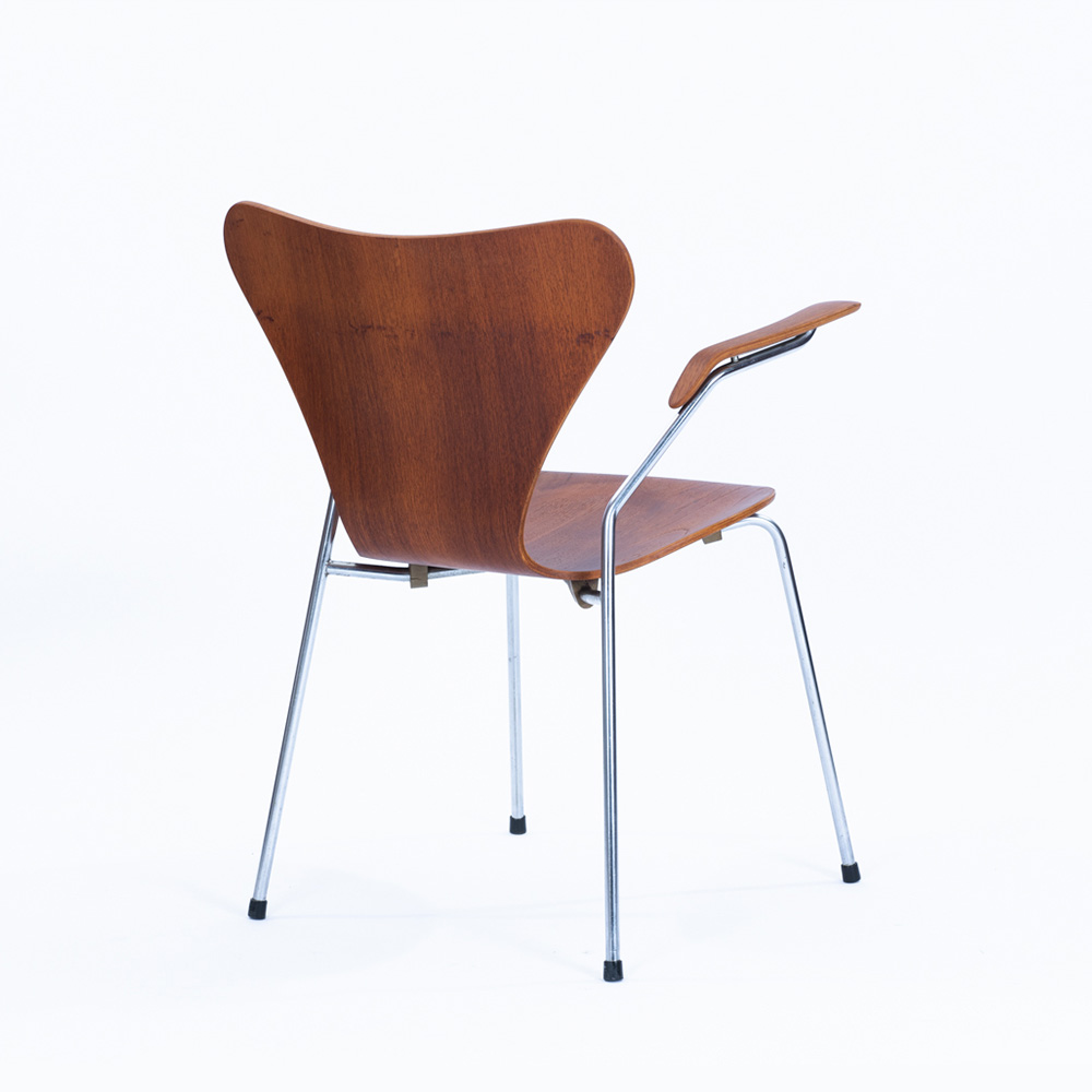 Arne Jacobsen｜model.3207 セブンチェア アームチェア / haluta（ハルタ） / ダイニングチェア / HLT20045_dt_03.jpg