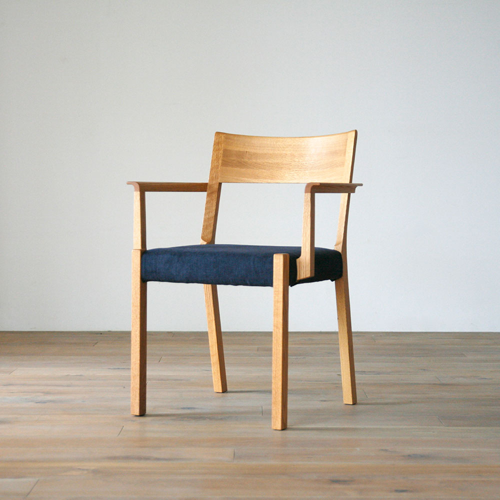 CARAMELLA Arm Chair Oak Kaplis HIRASHIMA / HIRASHIMA（ヒラシマ） / ダイニングチェア / HSM10031_dt_05.jpg