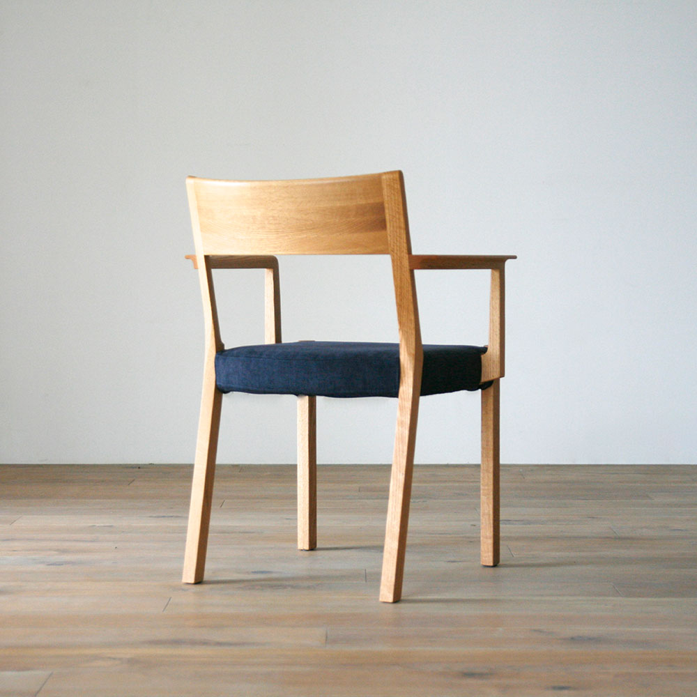 CARAMELLA Arm Chair Oak Kaplis HIRASHIMA / HIRASHIMA（ヒラシマ） / ダイニングチェア / HSM10031_dt_07.jpg