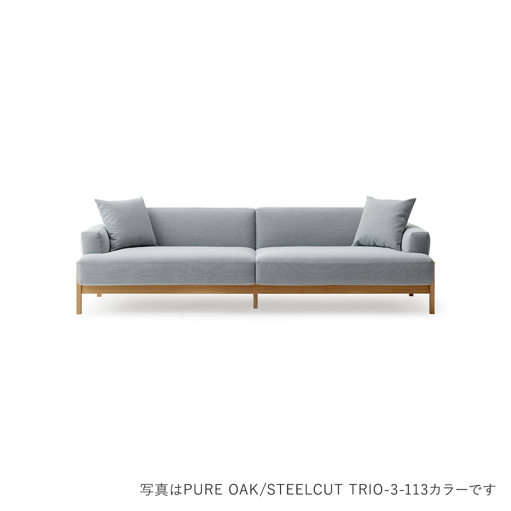 A-S01 3seater GRAIN MATTE BLACK_STEELCUT TRIO 3 / Karimoku Case（カリモクケース） / 3人掛けソファ / KCS10335BLK_ma.jpg