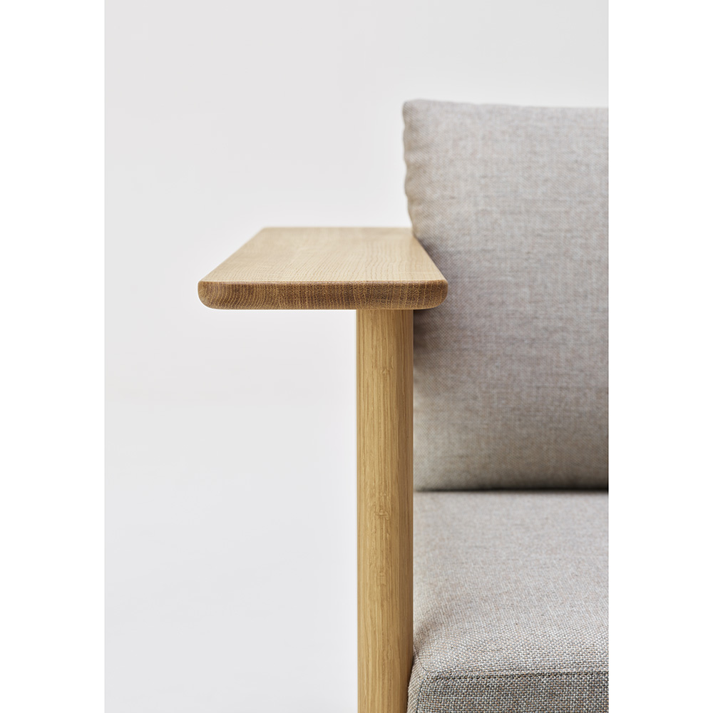 N-S01 2seater SMOKED OAK_STEELCUT TRIO 3 / Karimoku Case（カリモクケース） / 2人掛けソファ / KCS10466_dt_01.jpg