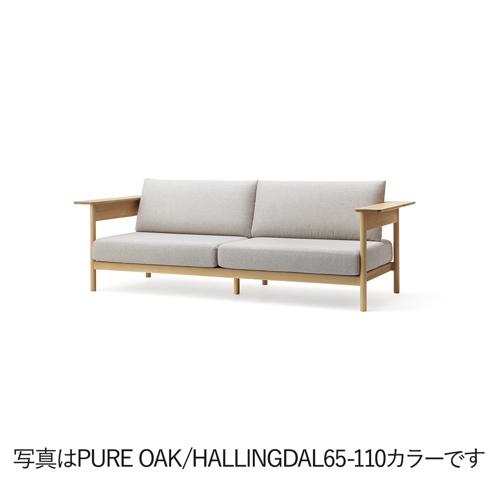 N-S01 3seater KEYAKI BROWN_STEELCUT TRIO 3 / Karimoku Case(カリモクケース) / 3人掛けソファ / KCS10490BLK_ma.jpg