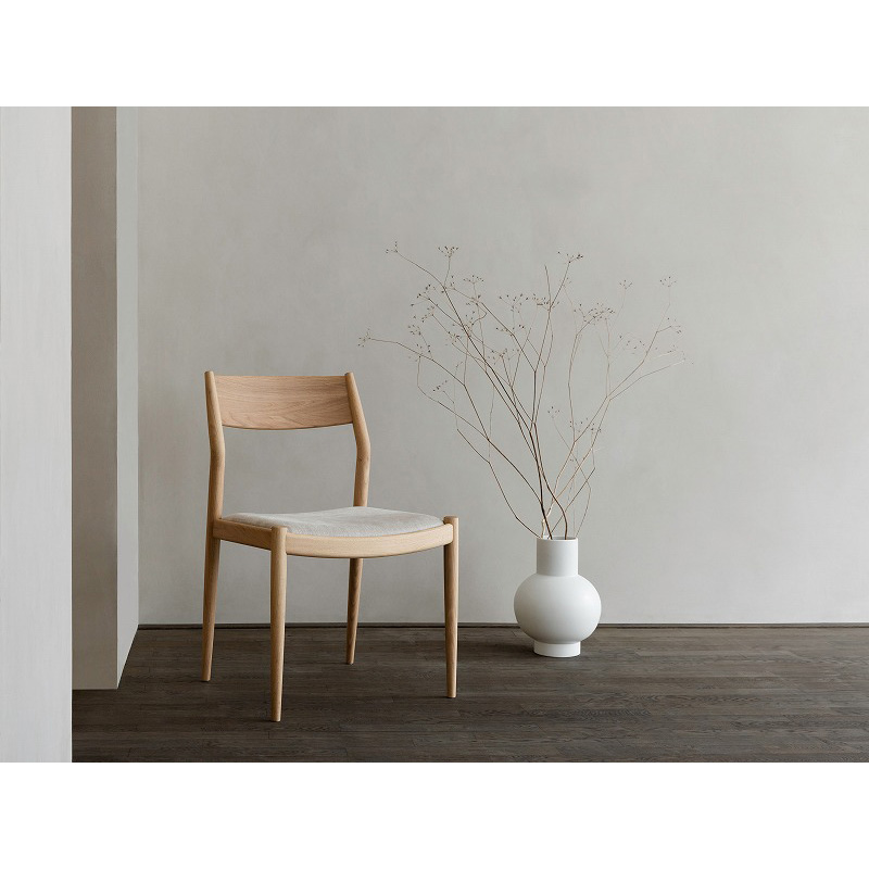 N-DC02 PURE OAK_HALLINGDAL 65 / Karimoku Case（カリモクケース） / ダイニングチェア / KCS10644_dt_01.jpg