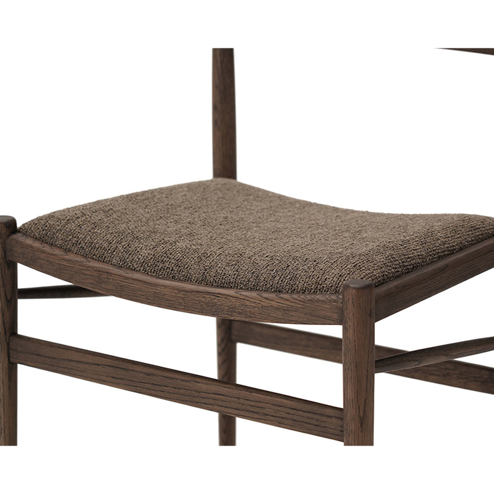 N-DC05 PURE OAK_MOSS / Karimoku Case（カリモクケース） / ダイニングチェア / KCS10671_dt_03.jpg