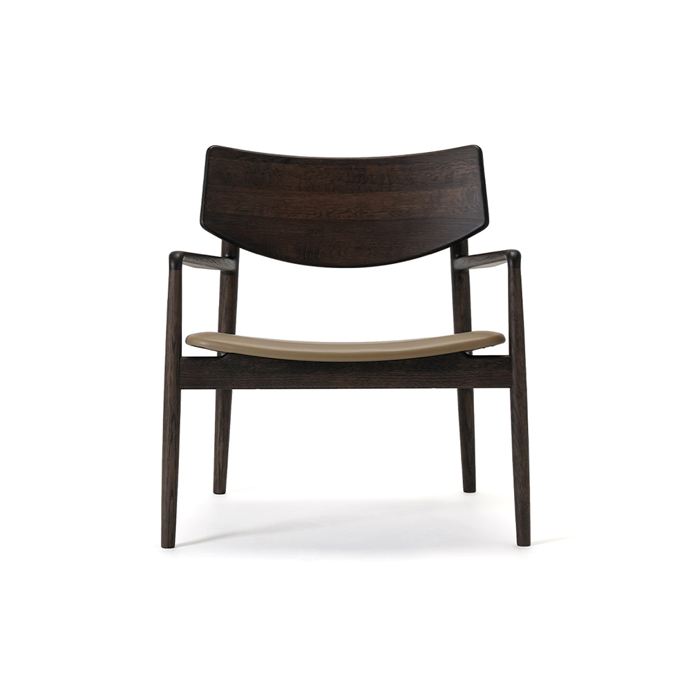 A-LC01 SMOKED OAK_STEELCUT TRIO 3 / Karimoku Case（カリモクケース） / ラウンジチェア / KCS10747_dt_01.jpg