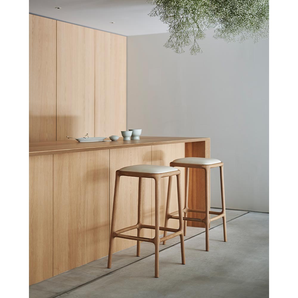 NF-BS01 PURE OAK_HALLINGDAL 65 / Karimoku Case（カリモクケース） / スツール / KCS10761_dt_04.jpg