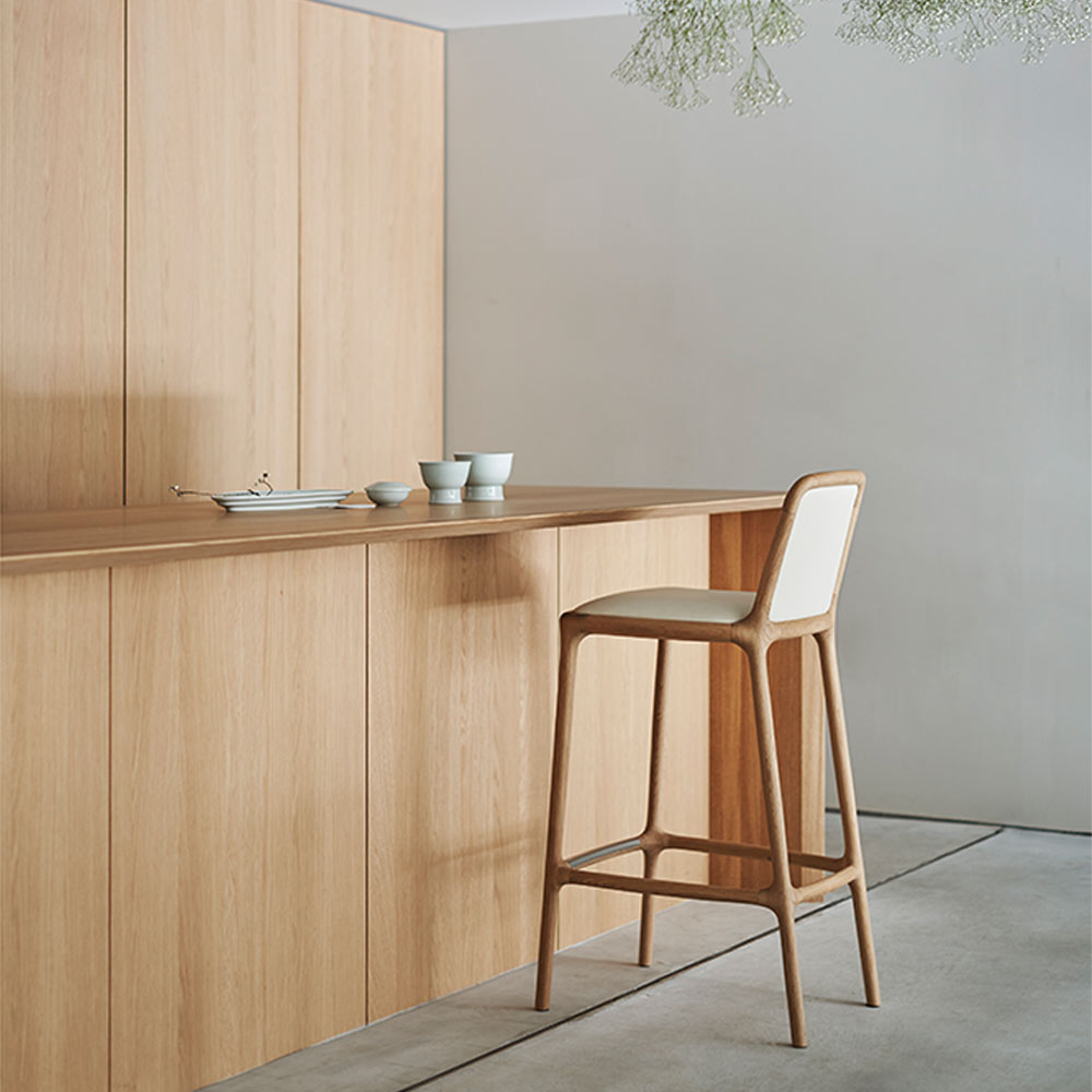 NF-BS02 PURE OAK_CODA 2 / Karimoku Case（カリモクケース） / カウンターチェア・バーチェア / KCS10803_dt_06.jpg