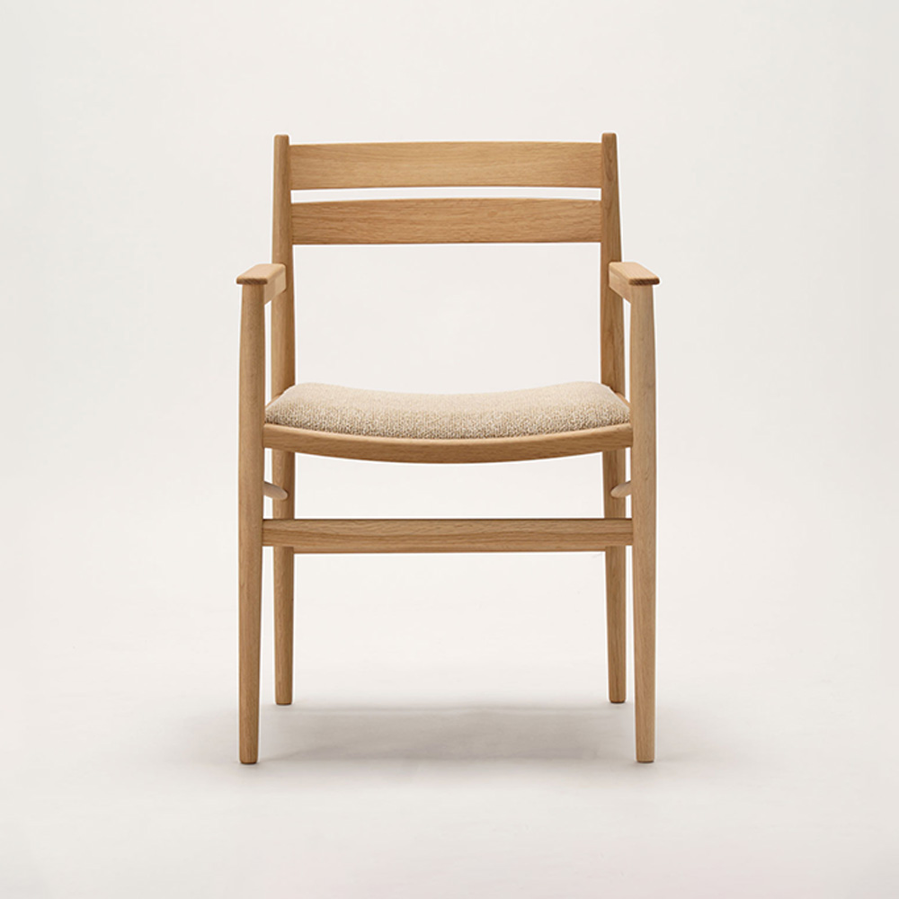 N-DC04 PURE OAK_LEABELLE / Karimoku Case（カリモクケース） / ダイニングチェア / KCS10811_dt_01.jpg