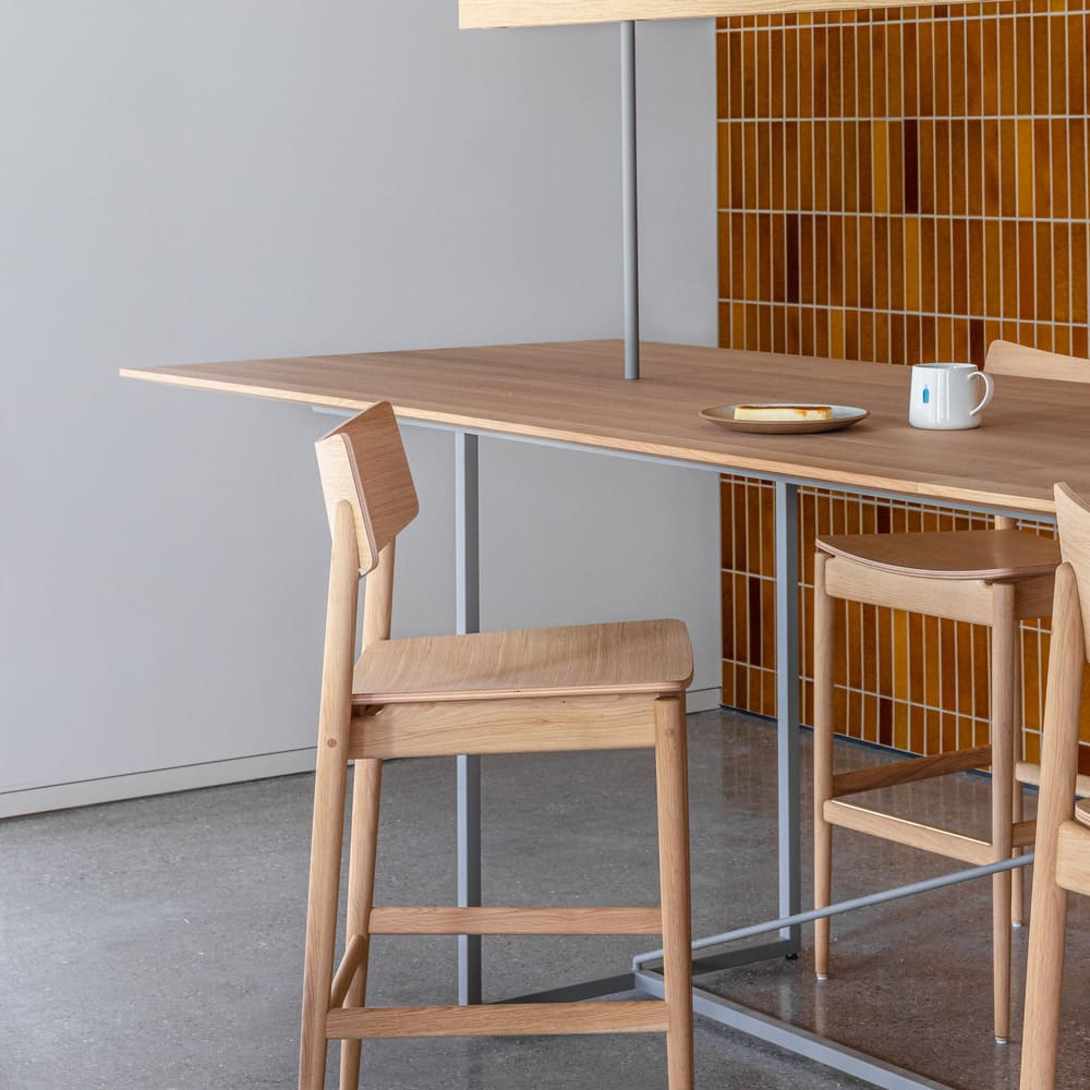 A-BS01 WOODENSEAT / Karimoku Case（カリモクケース） / カウンターチェア・バーチェア / KCS10838_dt_04.jpg
