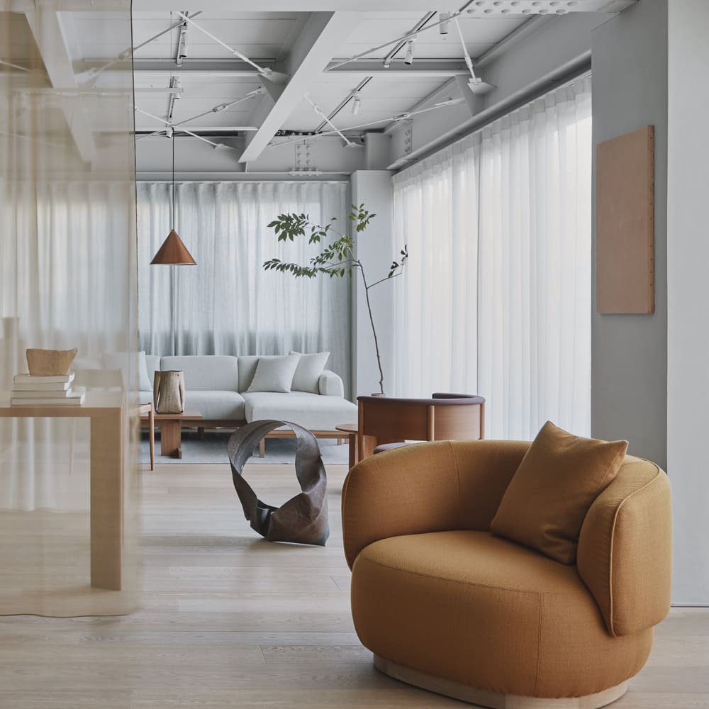 A-S02 PURE OAK 1Seater_VIDAR 4 / Karimoku Case（カリモクケース） / 1人掛けソファ / KCS10911_dt_04.jpg