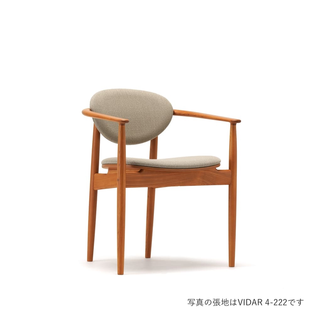 A-DC04 KEYAKI BROWN_MAPLE / Karimoku Case（カリモクケース） / ダイニングチェア / KCS11000BLK_ma.jpg