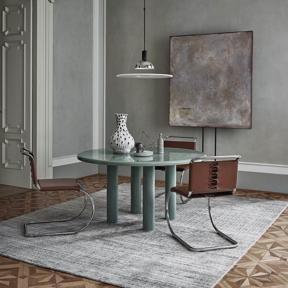 Mies van der Rohe Collection MR Chair クローム カウハイド / Knoll（ノル） / ダイニングチェア / KNL10063_dt_10.jpg