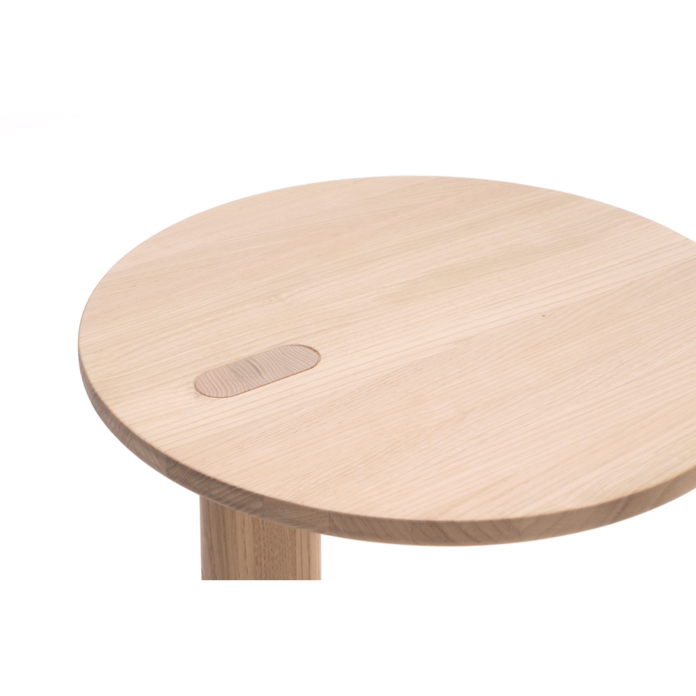 ELEPHANT SIDE TABLE / Karimoku New Standard(カリモクニュースタンダード) / サイドテーブル・ナイトテーブル / col_KNS10037LBR.jpg