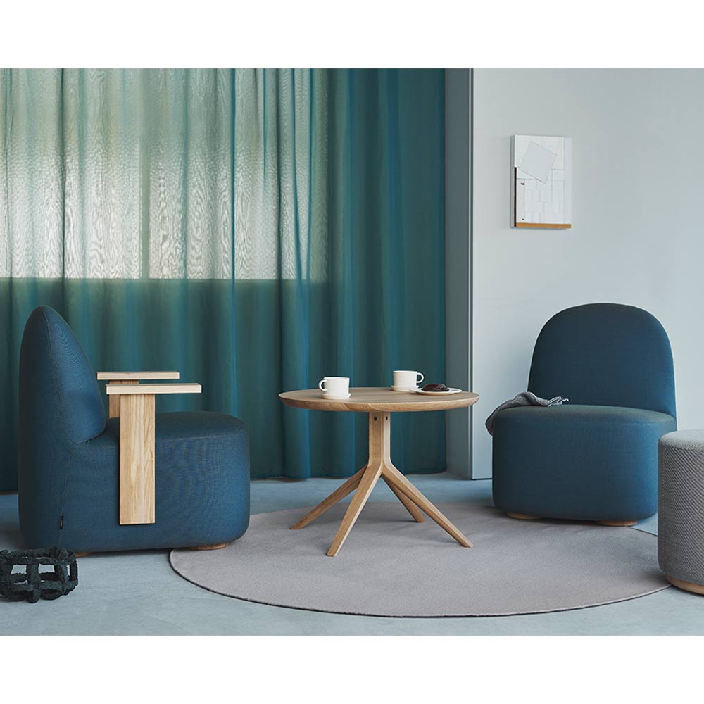 POLAR LOUNGE CHAIR S WITH ARMS PURE OAK / Karimoku New Standard（カリモクニュースタンダード） / 1人掛けソファ / KNS10058_dt_08.jpg