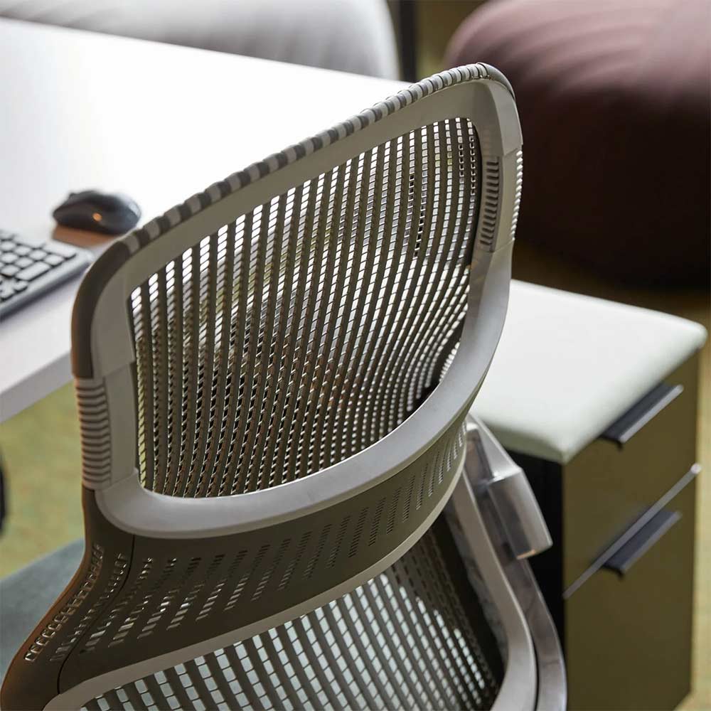 Knoll Generation Chair カーペット用キャスター / Knoll（ノル） / 高機能チェア / KOL10010_dt_34.jpg