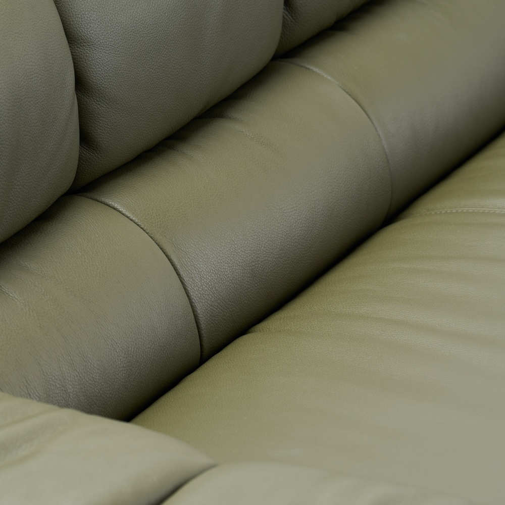 ZE Lounge Chair Leather Strada / Karimoku Re:issue by LICHEN（カリモク リイシューバイライケン） / 1人掛けソファ / KRL10004_dt_03.jpg