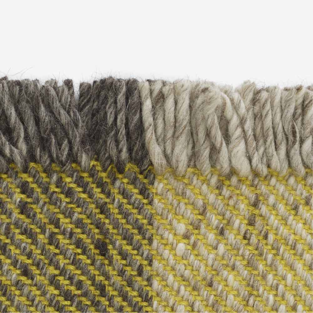 Fringe 2400×1800 / Kvadrat（クヴァドラ） / ラグ・カーペット・絨毯 / KVA10019_dt_02.jpg
