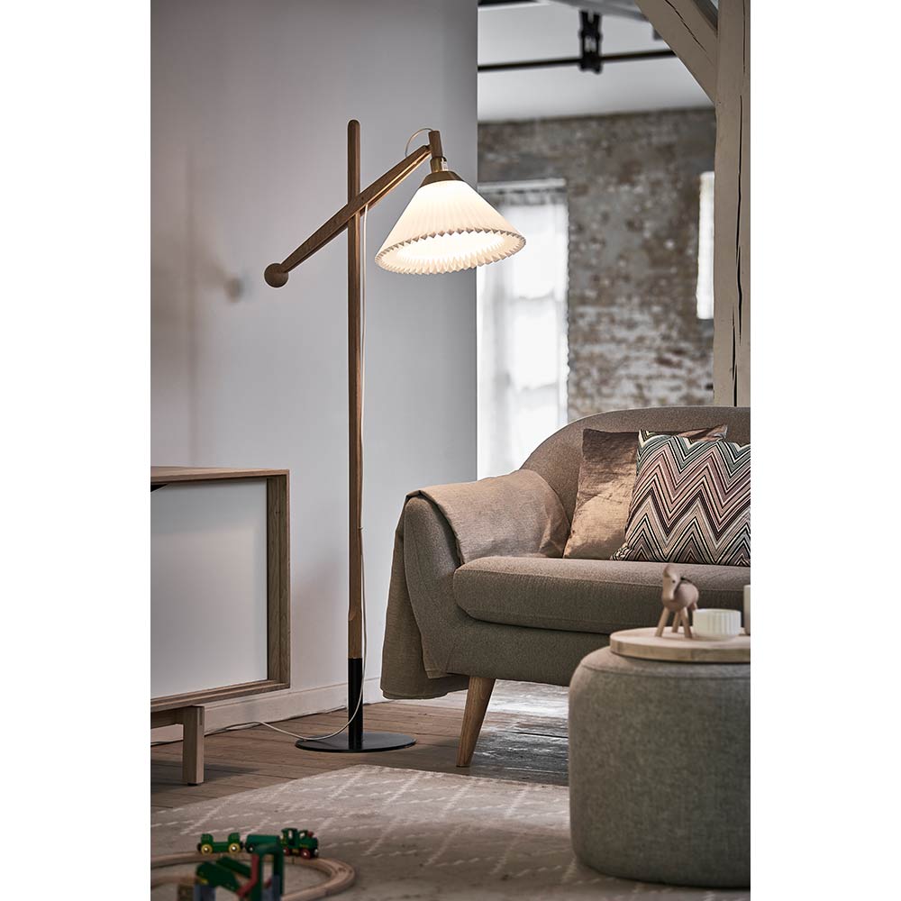 CLASSIC MODEL 325 FLOOR LAMP_LE KLINT / LE KLINT（レクリント） / スタンドライト・フロアライト・フロアスタンド / LEK10075_dt_03.jpg