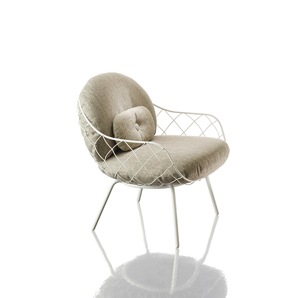 MAGIS Pina Low Chair Outdoor / MAGIS（マジス） / ガーデンチェア・アウトドアチェア / MAG10107_dt_01.jpg