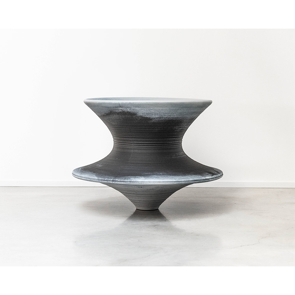 MAGIS Spun Chair gray anthracite×light gray / MAGIS（マジス） / ガーデンチェア・アウトドアチェア / MAG10148_dt_08.jpg