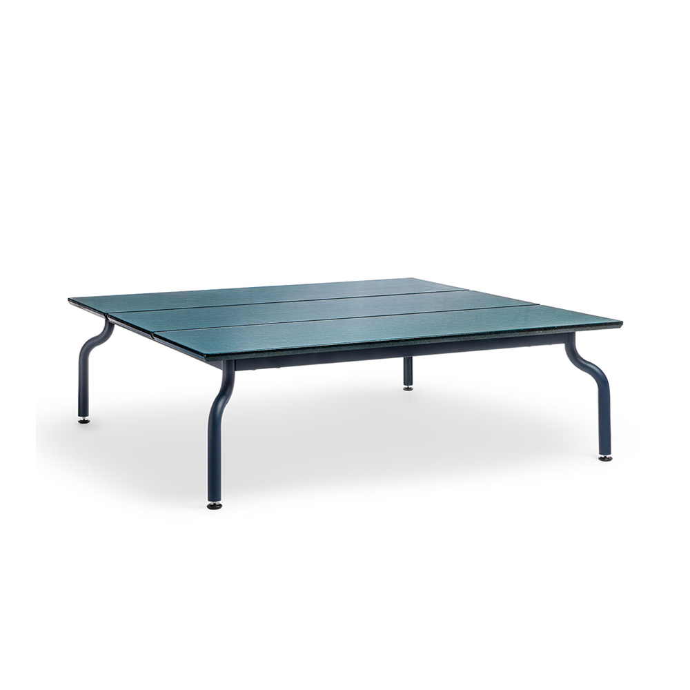 MAGIS South Low Table 120×120 stone / MAGIS（マジス） / ガーデンテーブル・アウトドアテーブル / MAG10183BLU_ma.jpg