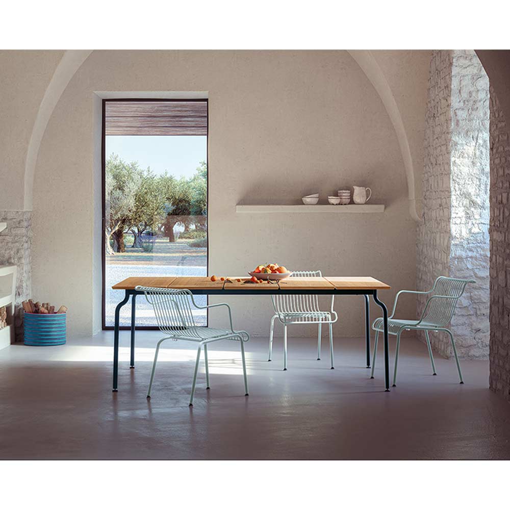 MAGIS South Table 90×90 / MAGIS（マジス） / ガーデンテーブル・アウトドアテーブル / MAG10184_dt_03.jpg