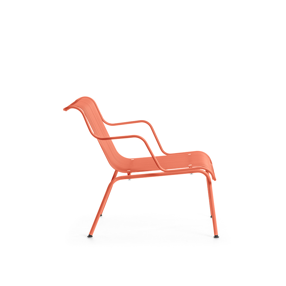 MAGIS South Low Arm Chair / MAGIS（マジス） / ガーデンチェア・アウトドアチェア / MAG10190_dt_03.jpg
