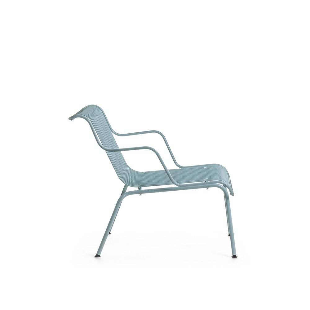 MAGIS South Low Arm Chair / MAGIS（マジス） / ガーデンチェア・アウトドアチェア / MAG10190_dt_09.jpg