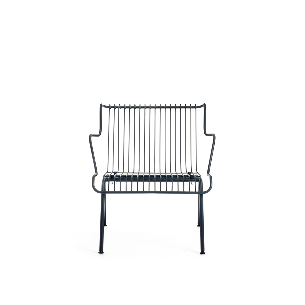 MAGIS South Low Arm Chair / MAGIS（マジス） / ガーデンチェア・アウトドアチェア / MAG10190_dt_10.jpg