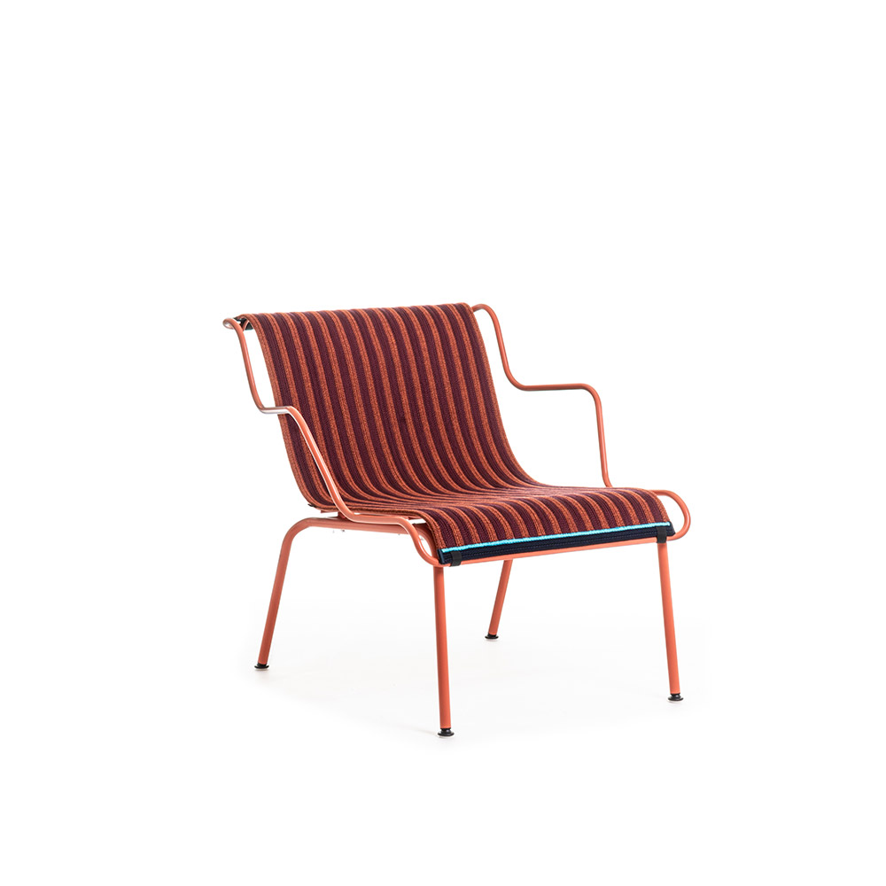MAGIS South Low Arm Chair / MAGIS（マジス） / ガーデンチェア・アウトドアチェア / MAG10190_dt_16.jpg