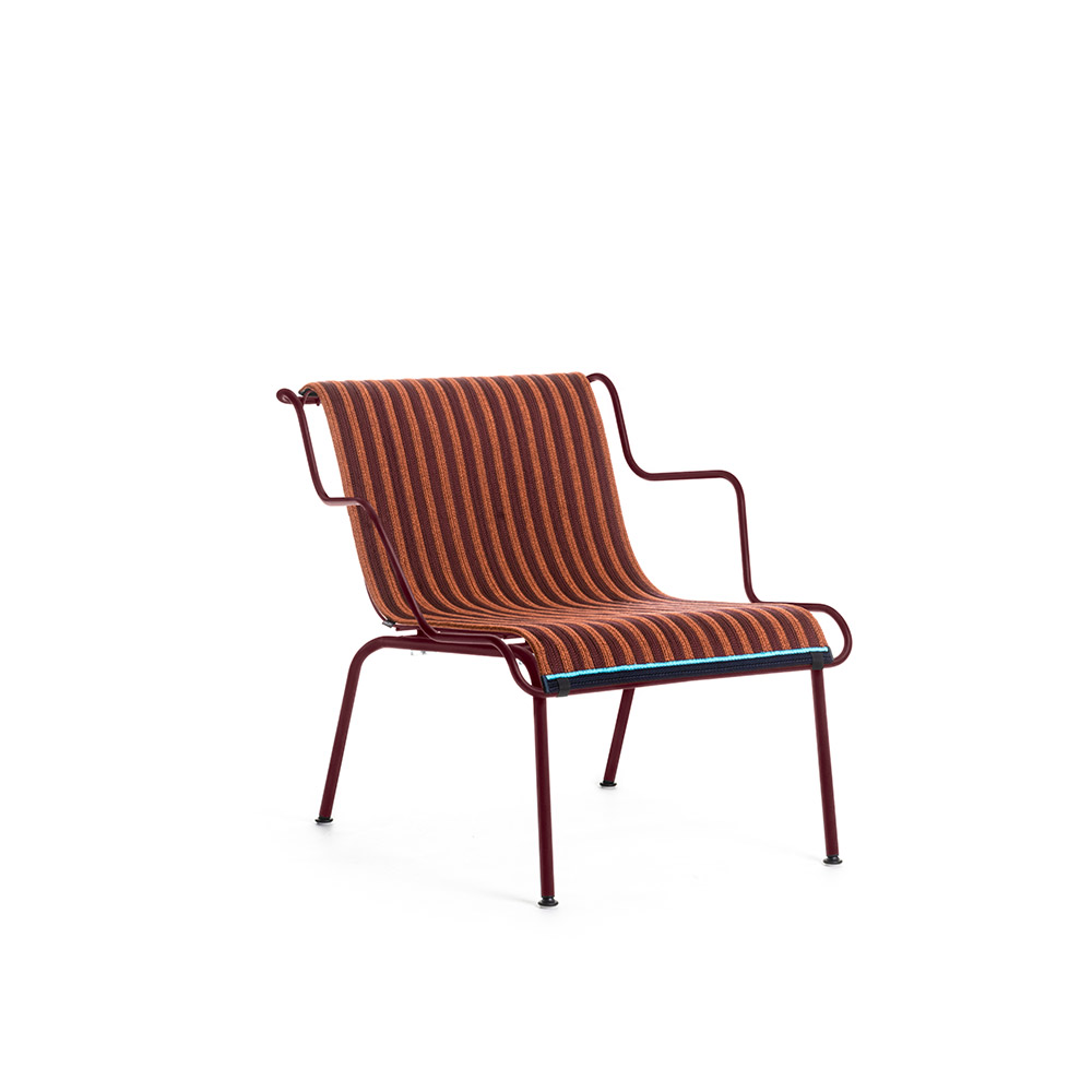 MAGIS South Low Arm Chair / MAGIS（マジス） / ガーデンチェア・アウトドアチェア / MAG10190_dt_17.jpg
