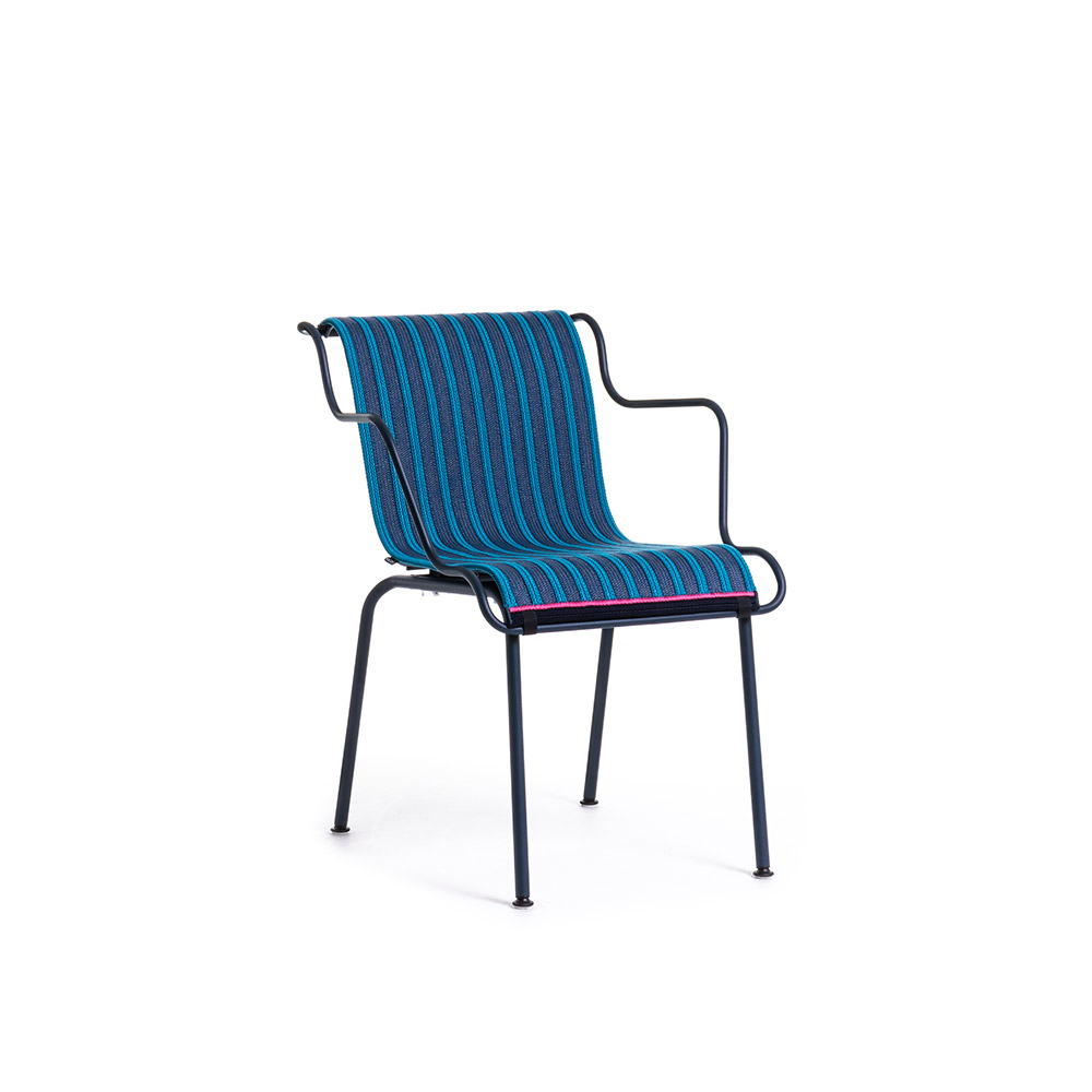 MAGIS South Arm Chair / MAGIS（マジス） / ガーデンチェア・アウトドアチェア / MAG10191_dt_20.jpg