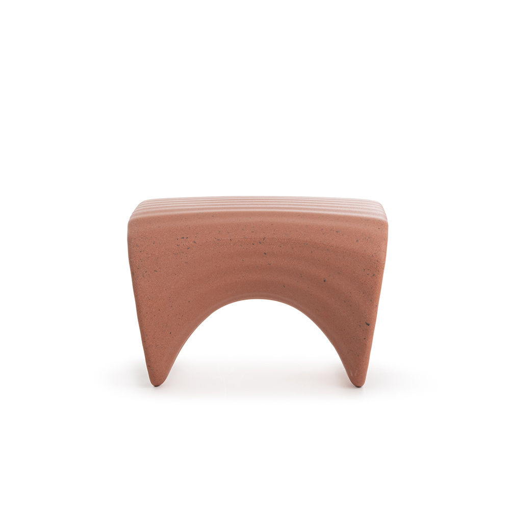 MAGIS In-Side Low table / MAGIS（マジス） / ガーデンテーブル・アウトドアテーブル / MAG10207_dt_05.jpg